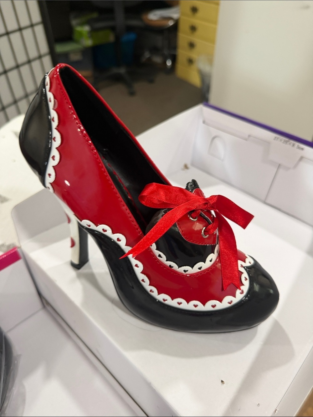 Red and Black Heart-Trim High Heel Pump with Ribbon Accent - Picture 3 of 6